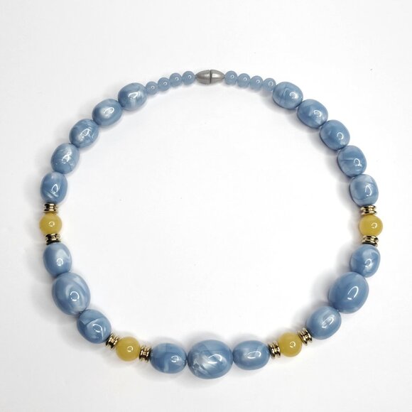 Light Blue Beaded Necklace Pearlescent Swirl w/ Butterscotch Yellow Gold 19 3/4" - Picture 2 of 3